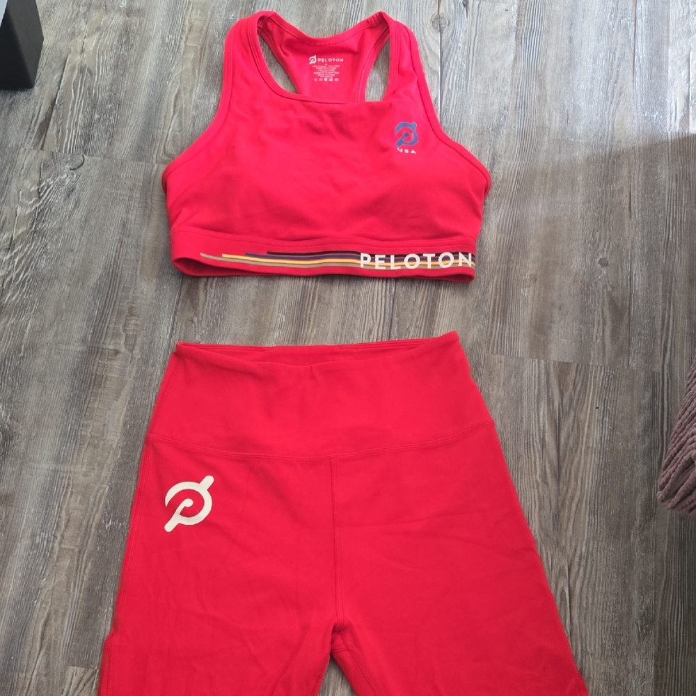Peloton  Leggings High-Waisted Small Top MED. Athletic Wear